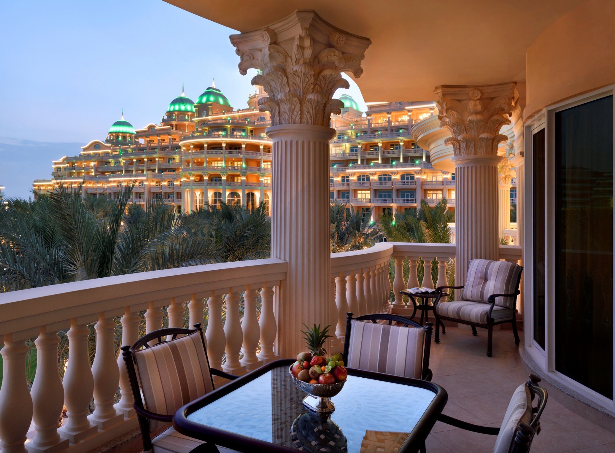 Raffles The Palm Dubai - Luxury Villas on Palm Jumeirah.