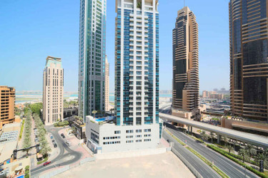 sky view tower dubai marina location map