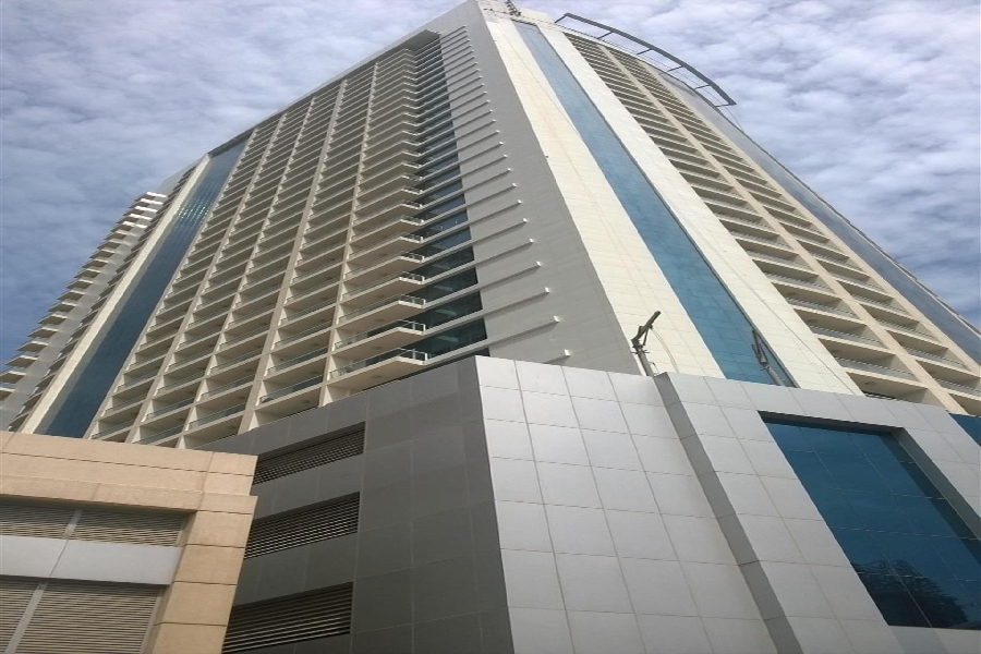 Burj Al Nujoom Apartments - Downtown Dubai by Mismak.