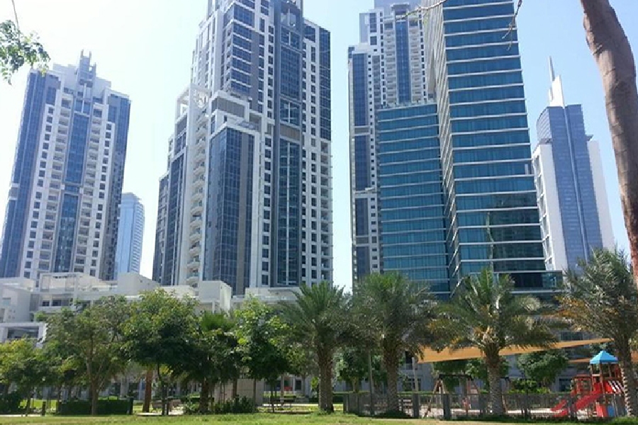 Claren Towers Apartments - Downtown Dubai.