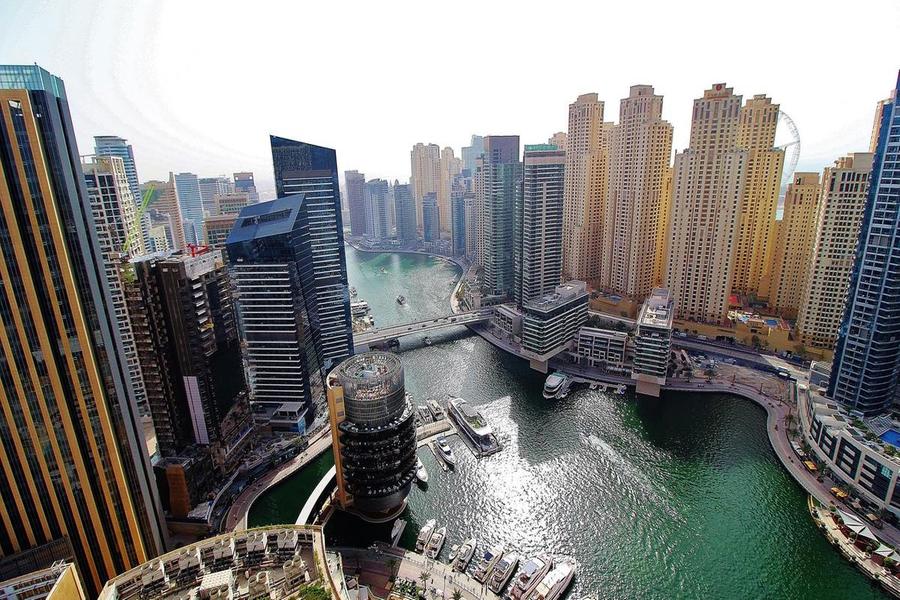 Dream Towers Apartments - Dubai Marina.