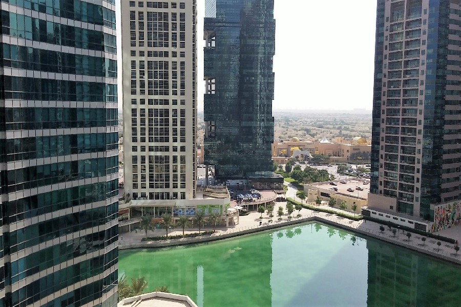 Green Lakes Tower Apartments - Jumeirah Lake Towers Dubai.