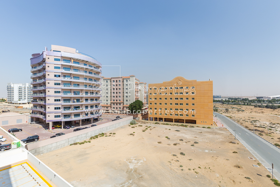 Iliyaa 3 Apartments - Dubai Silicon Oasis.
