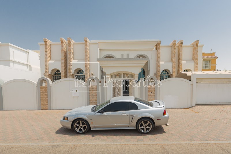 Rashidiya villas for sale and rent Dubai.