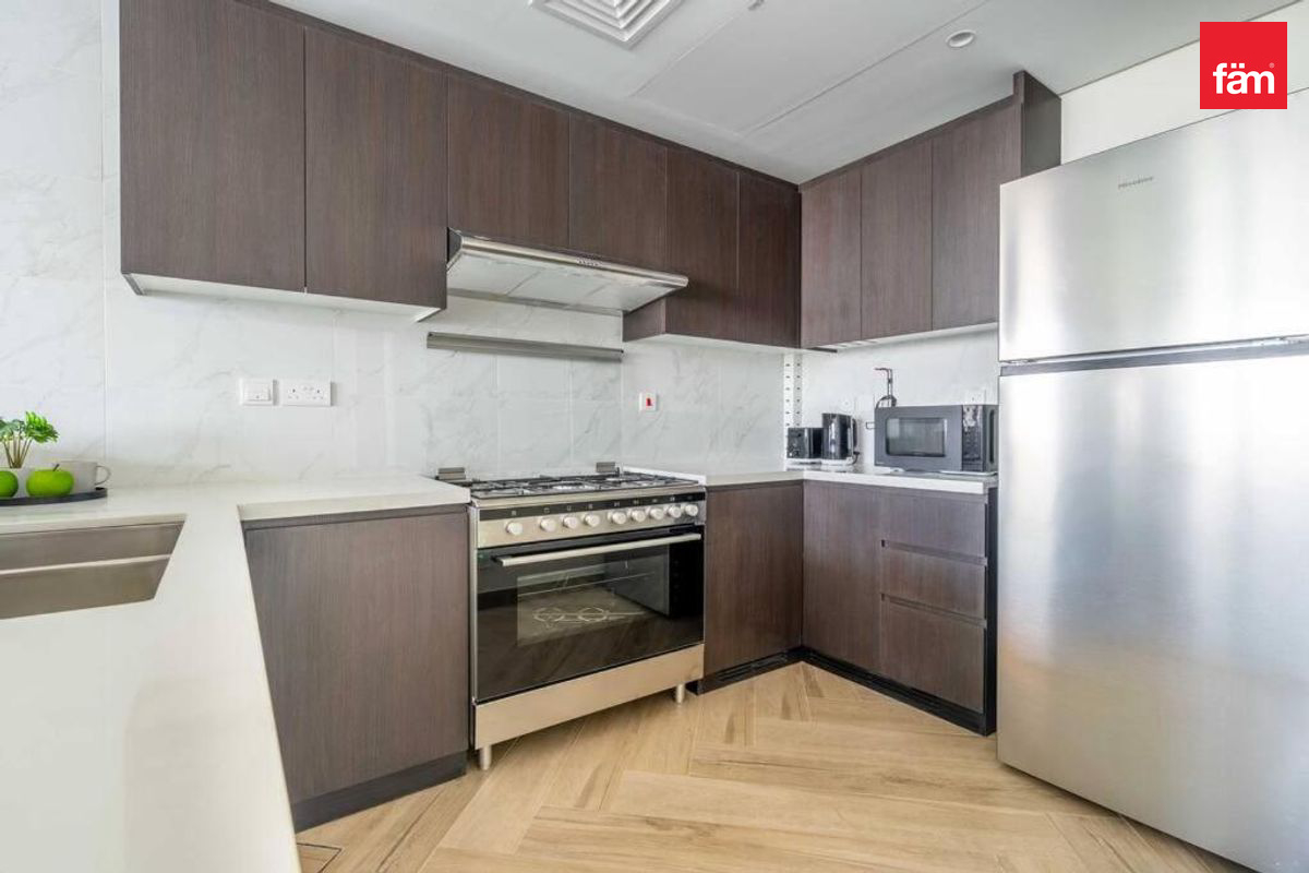 fully furnished | Near Metro | Zabeel view-4