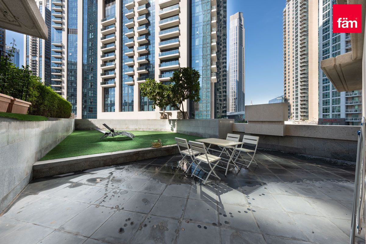 exculsive unit 2 BR, with large garden-22