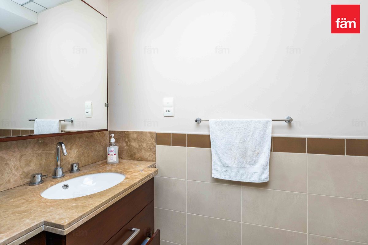 Great Layout | Burj View | VOT | High-Floor-13