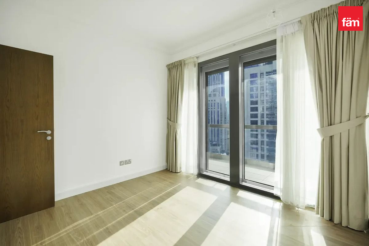 Unfurnished ▪️ High Floor ▪️ Ready To Move-7