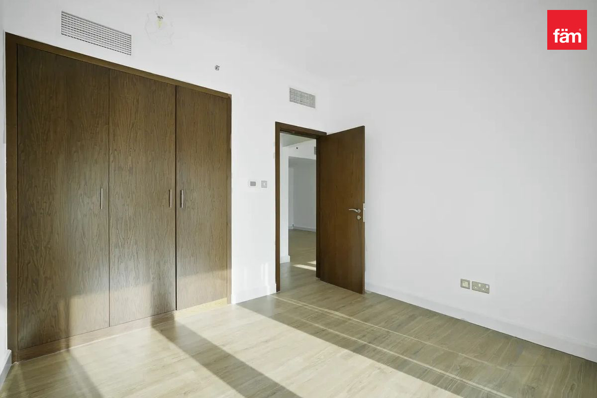 Unfurnished ▪️ High Floor ▪️ Ready To Move-8