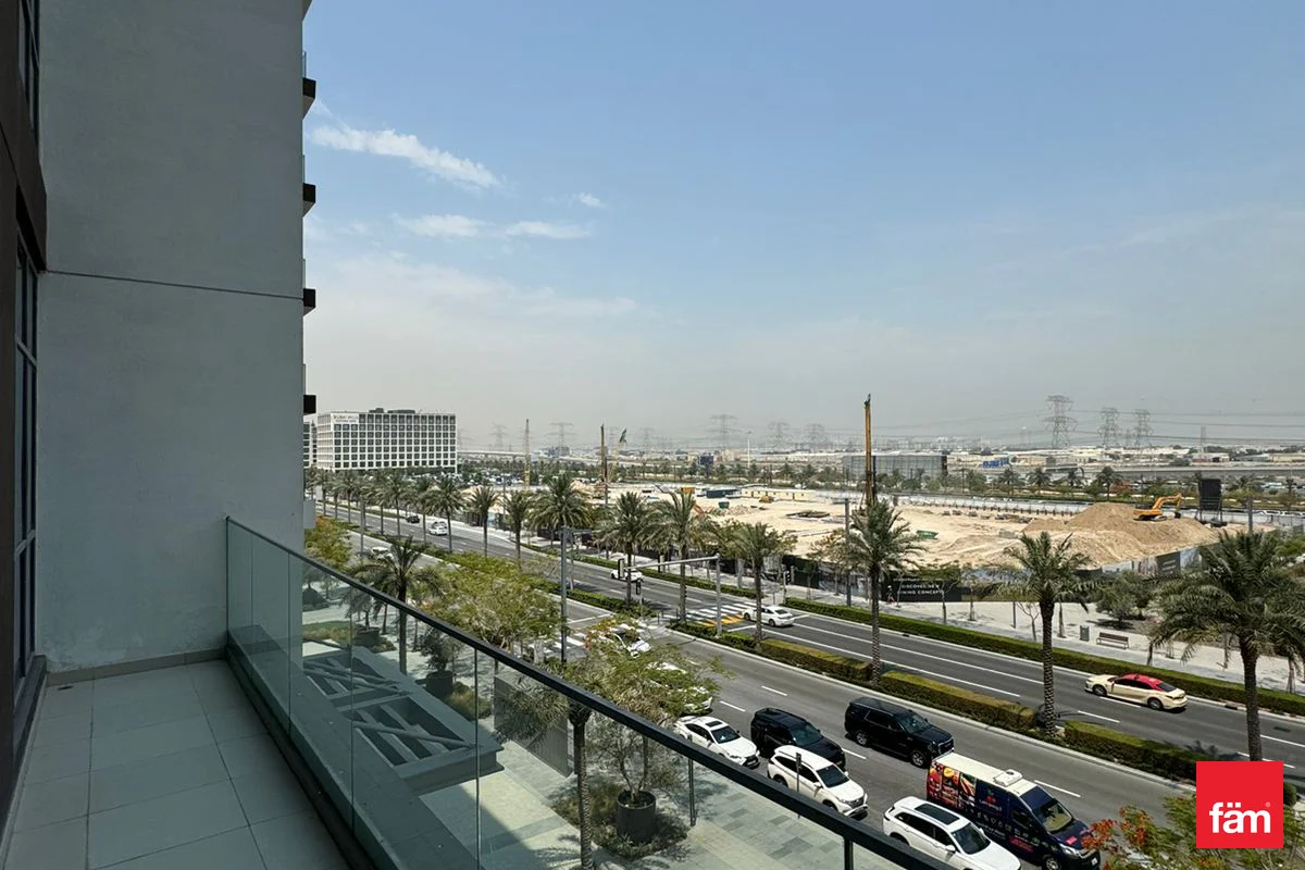 Unique 1BR | Tenanted | MOTIVATED Seller-10