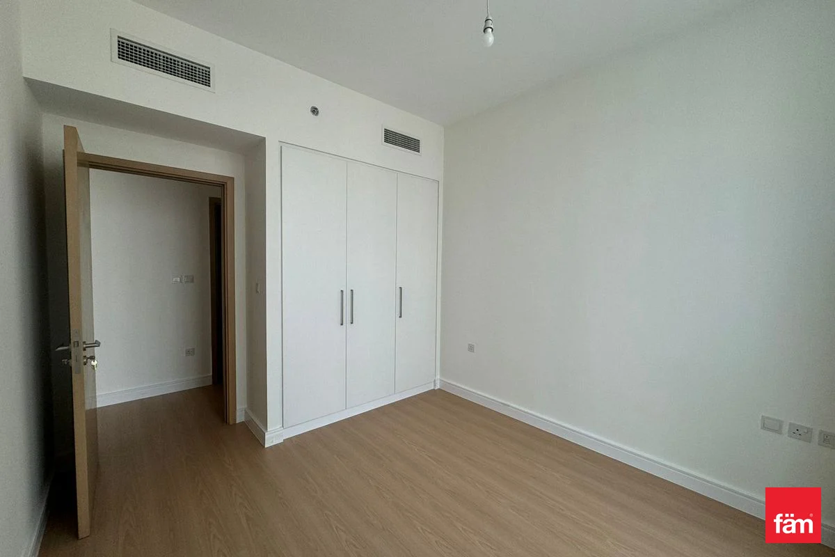 Unique 1BR | Tenanted | MOTIVATED Seller-8