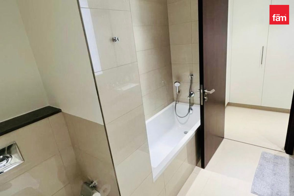 Spacious Layout | Pool | Park View | Emaar-13