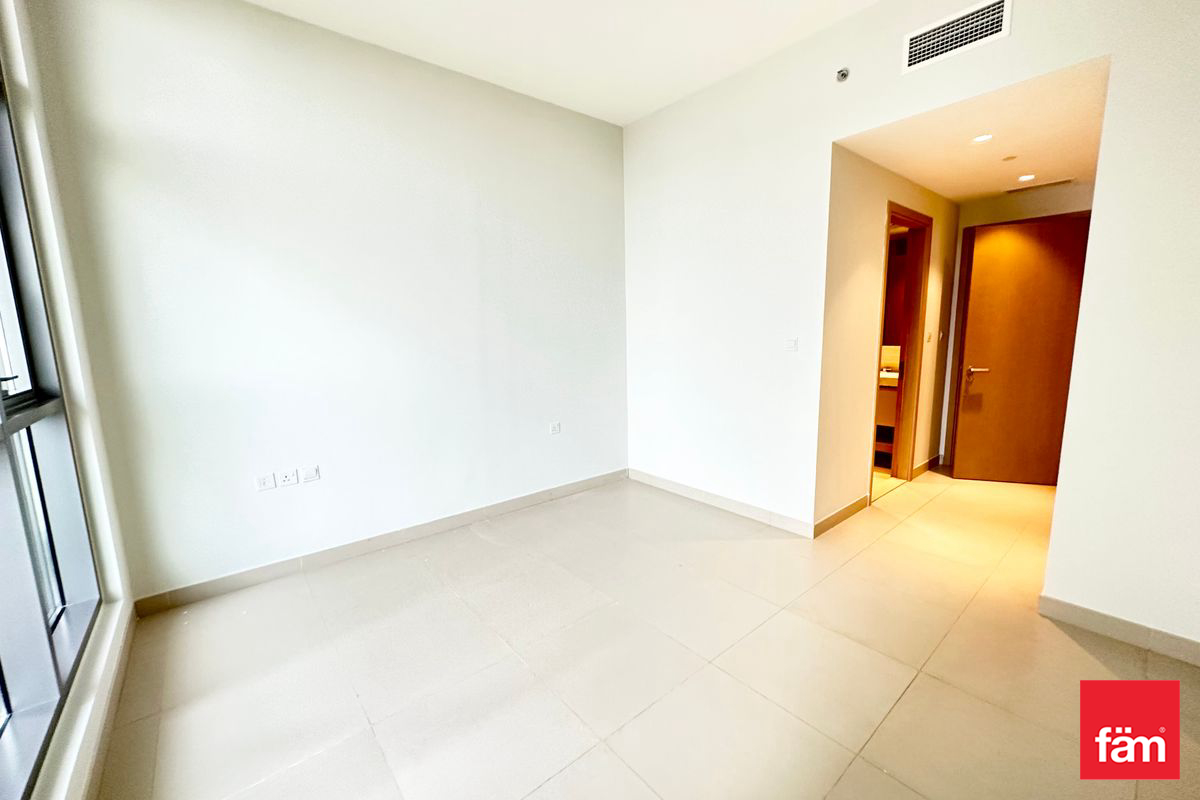2 Bedrooms | High Floor | Park and Pool View-6