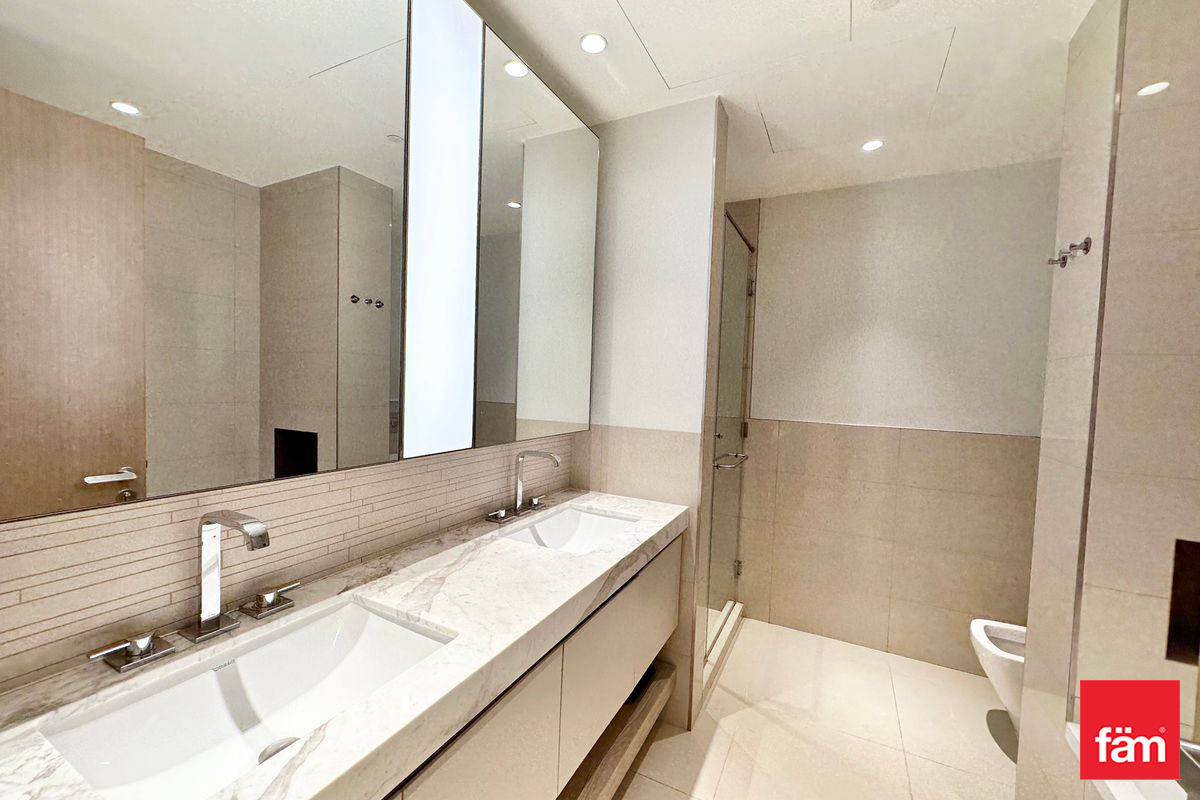 2 Bedrooms | High Floor | Park and Pool View-10