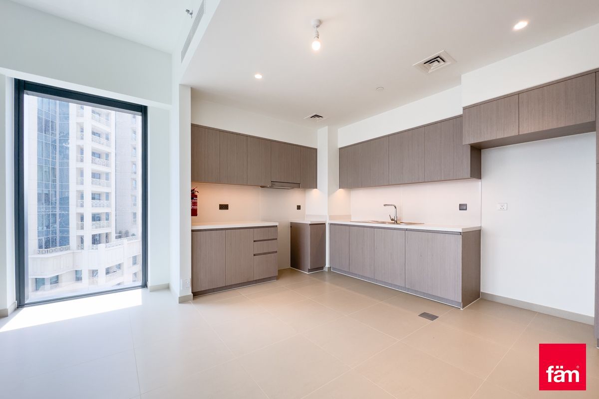 Price 200,000 AED 2 Bedroom Apartment for Rent in Act One Act Two