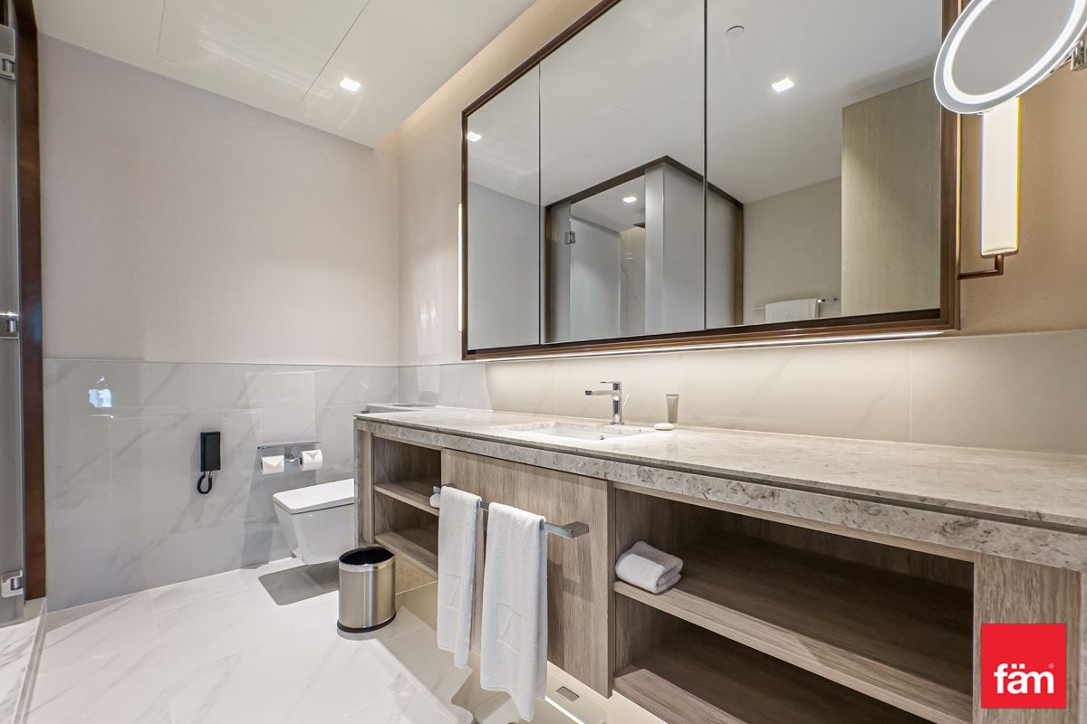 Khalifa View/ Brand New/ Stunning Apartment-9