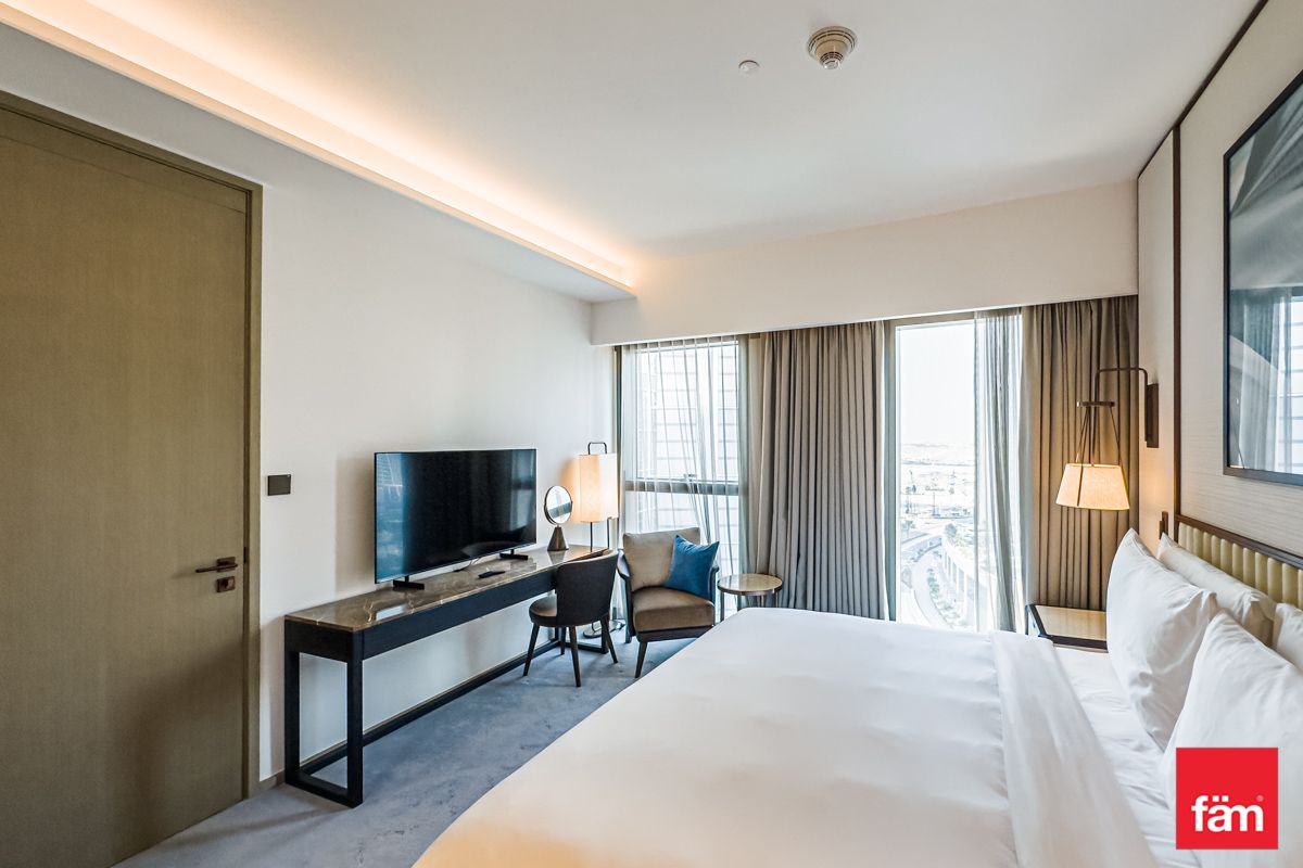 Khalifa View/ Brand New/ Stunning Apartment-6