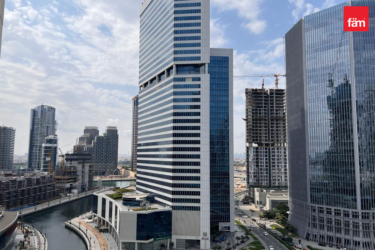Bright | Prime Location | Unfurnished-11