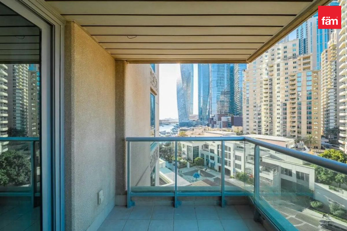 Partial Marina View | Study room | Vacant-11
