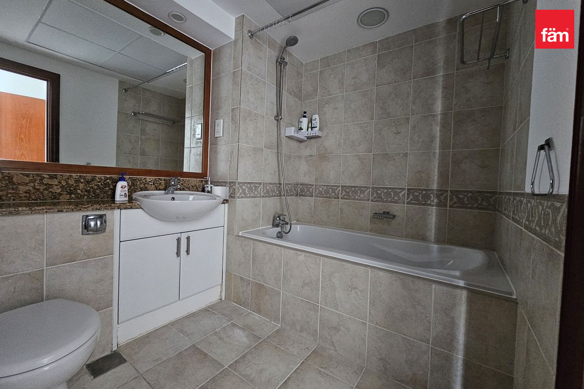 open view | luxury amenities | Vacant-20