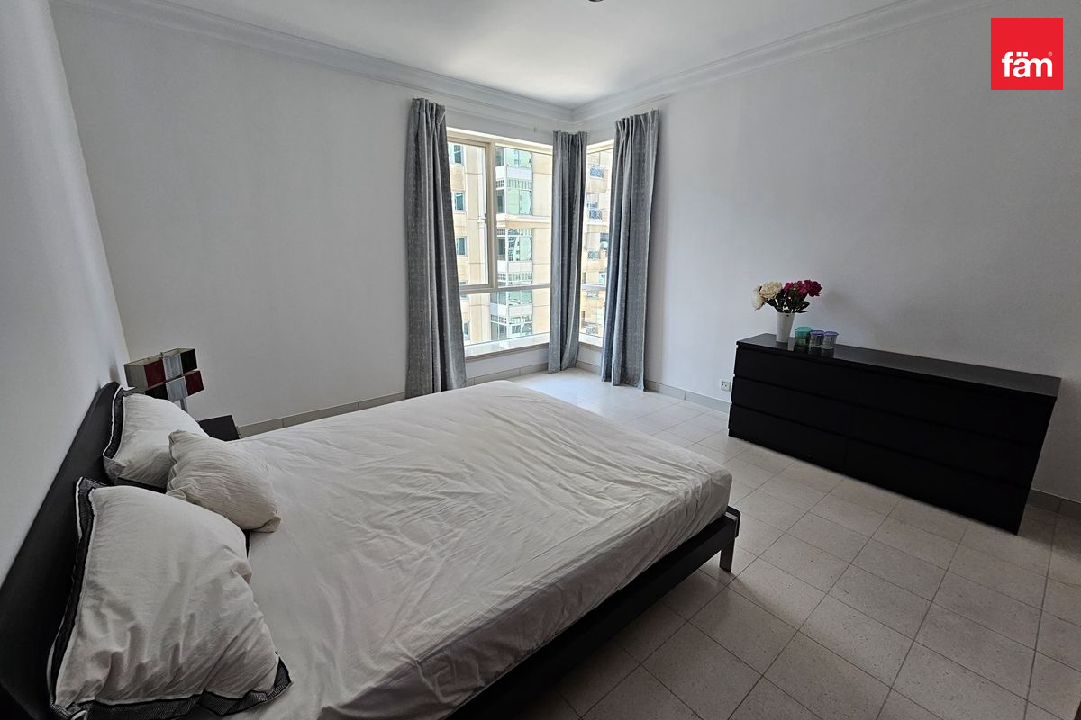 open view | luxury amenities | Vacant-21