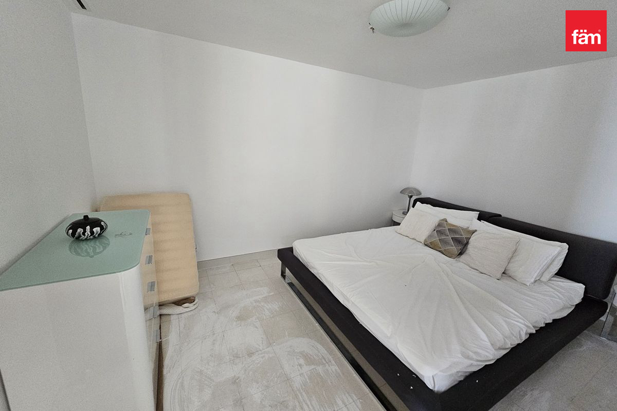 open view | luxury amenities | Vacant-16