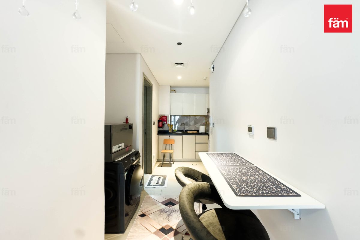 Best price | Burj Khalifa Skyline view | Rare-8
