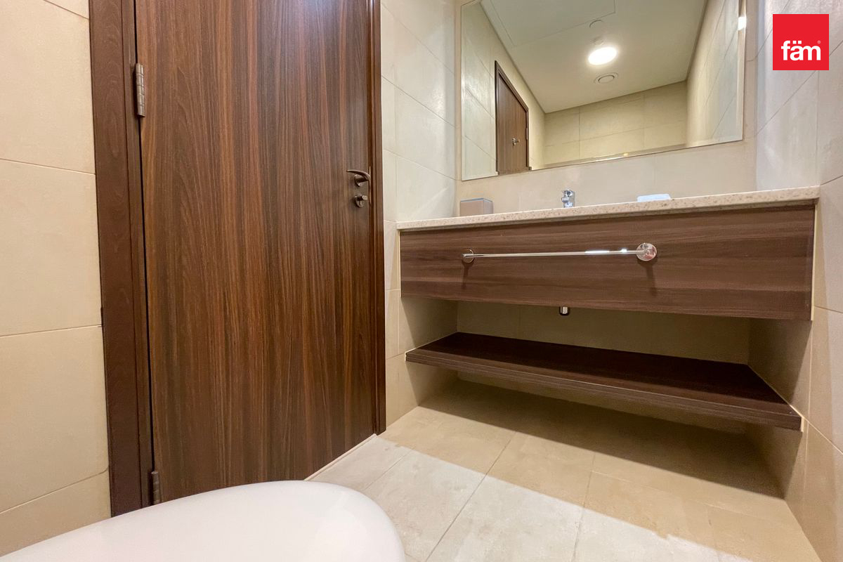Fully Furnished Sea & Palm View-6