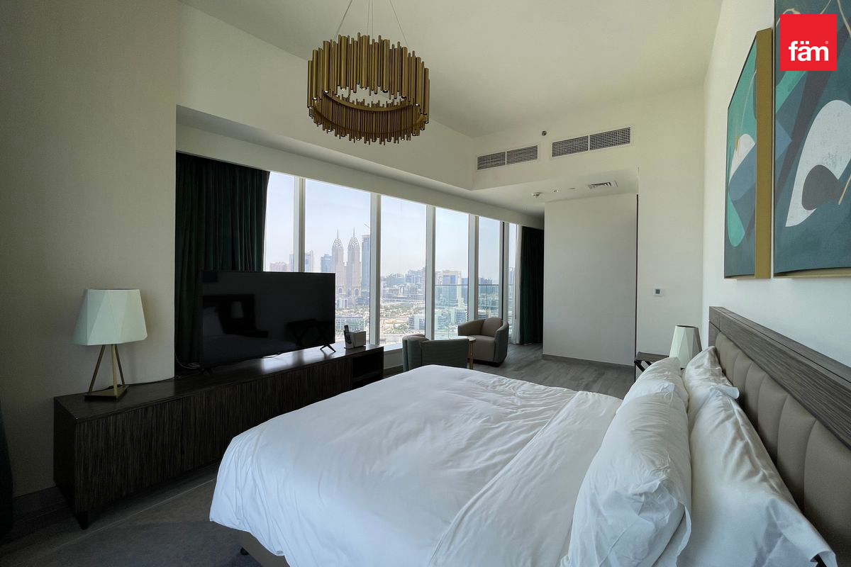 Fully Furnished Sea & Palm View-7