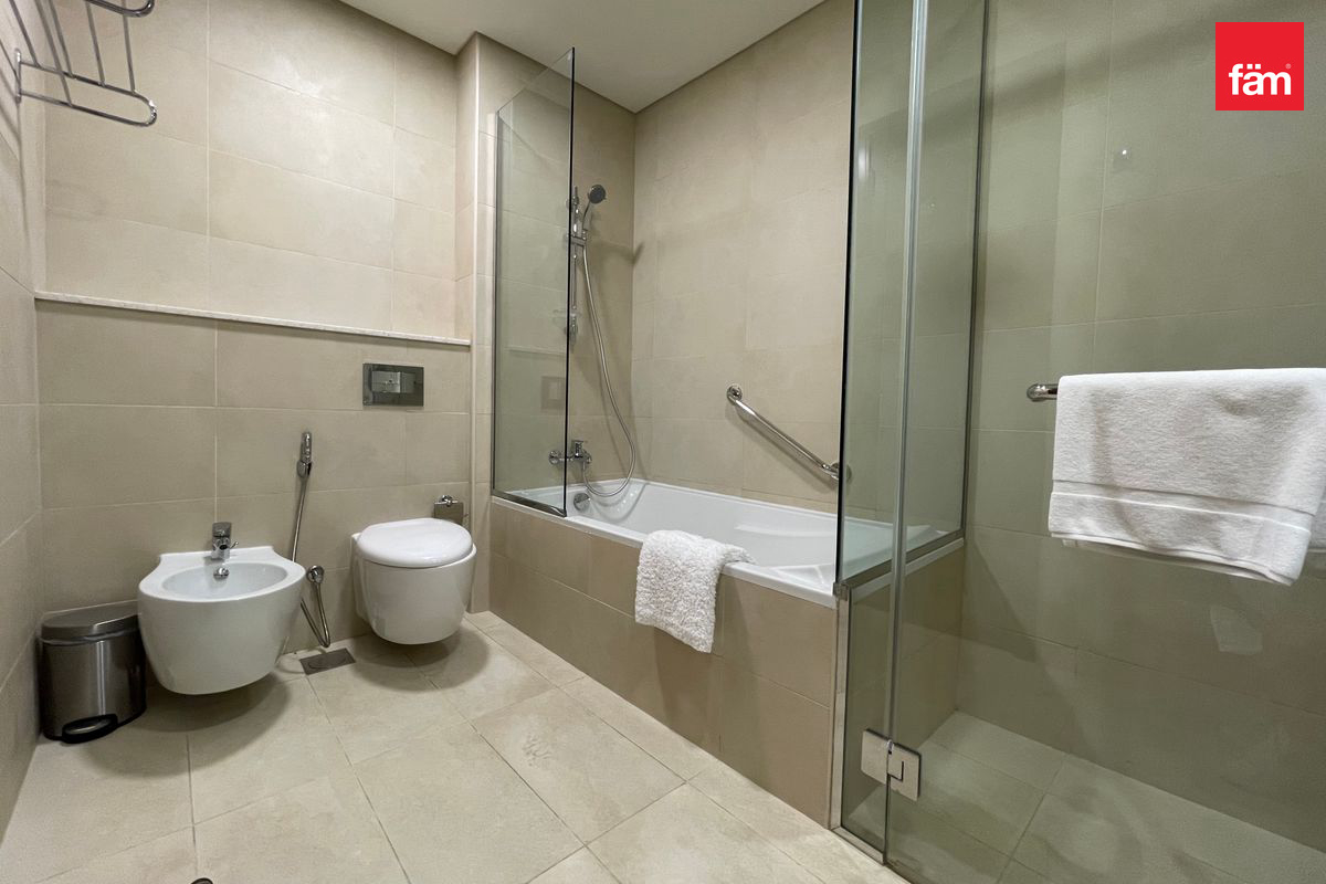 Fully Furnished Sea & Palm View-12