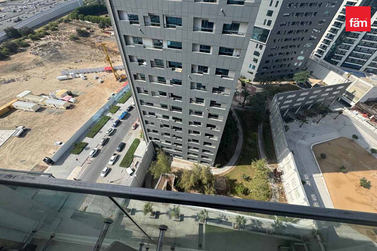 High Floor | Best Layout | Ready to Move In-10
