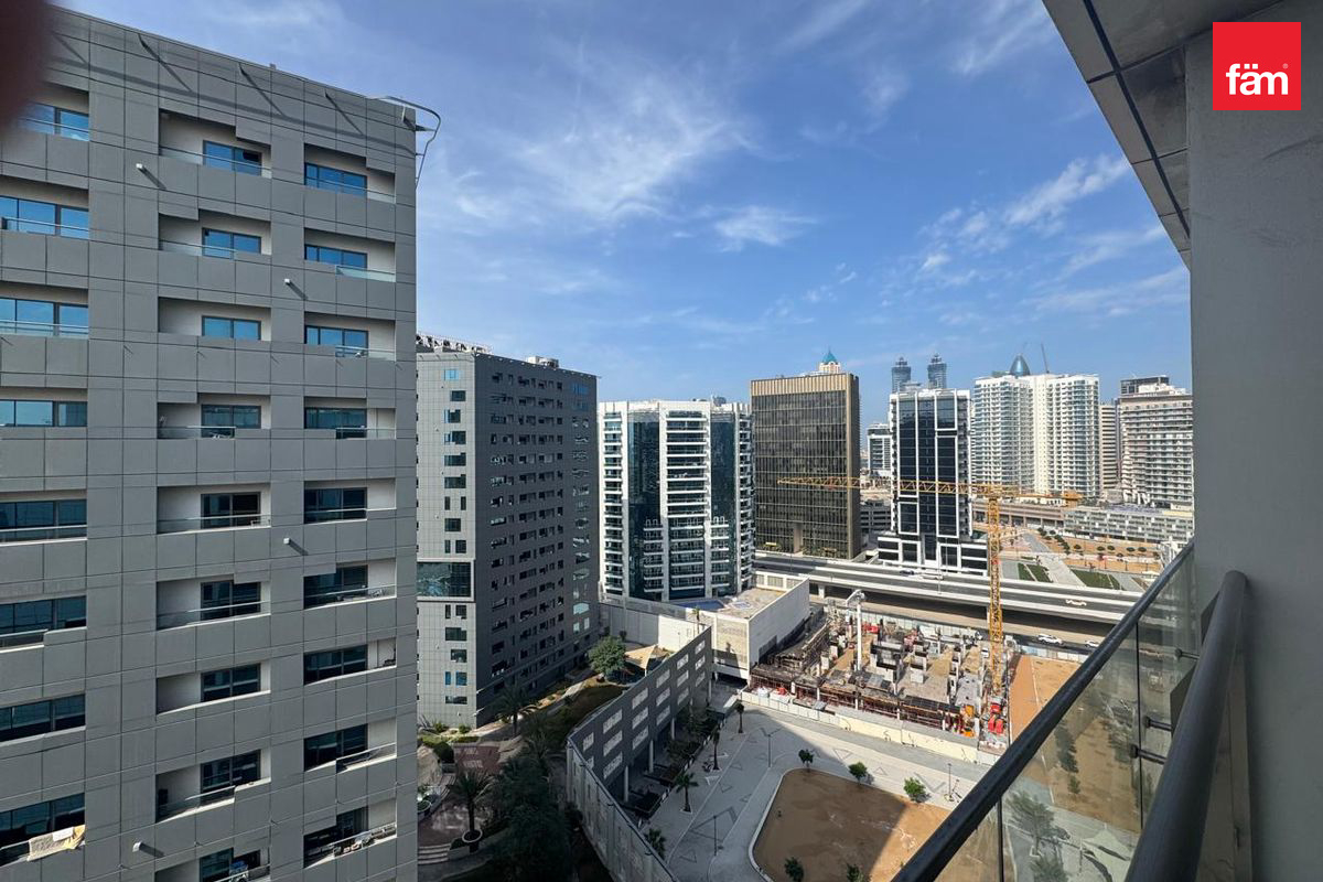 High Floor | Best Layout | Ready to Move In-8