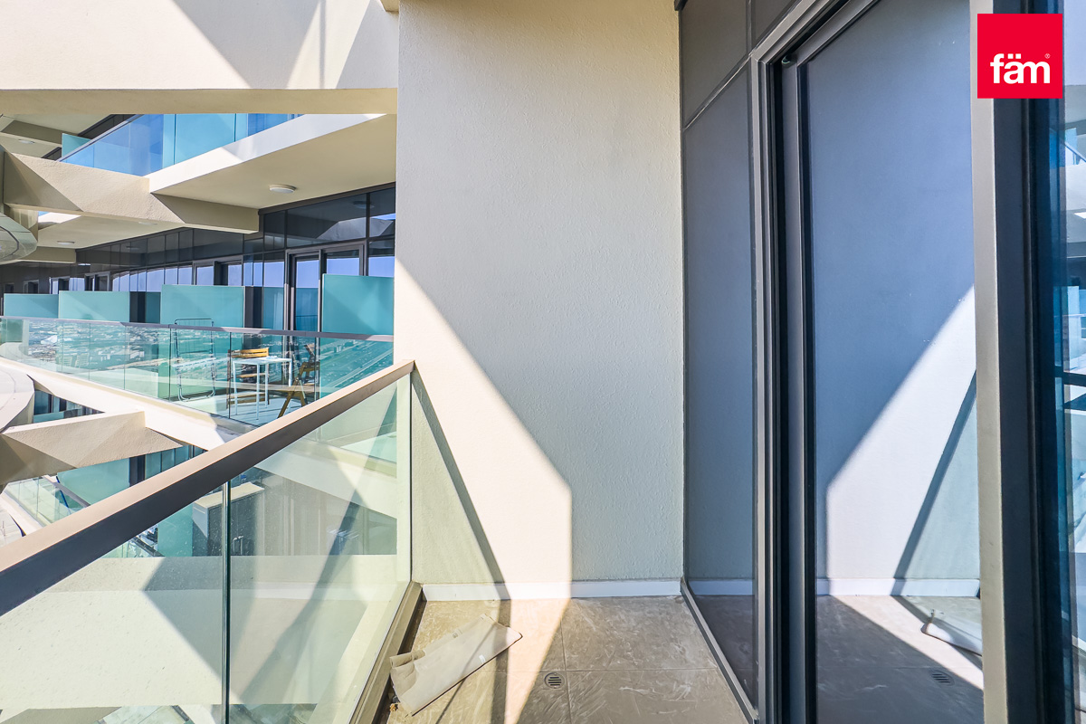 Stunning Unit | Premium Amenities| Investor Deal-17