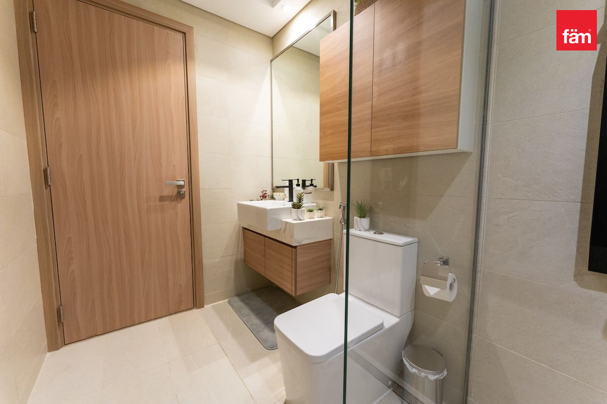 Good Sized 1 BR | On High Floor | Creek Views-13