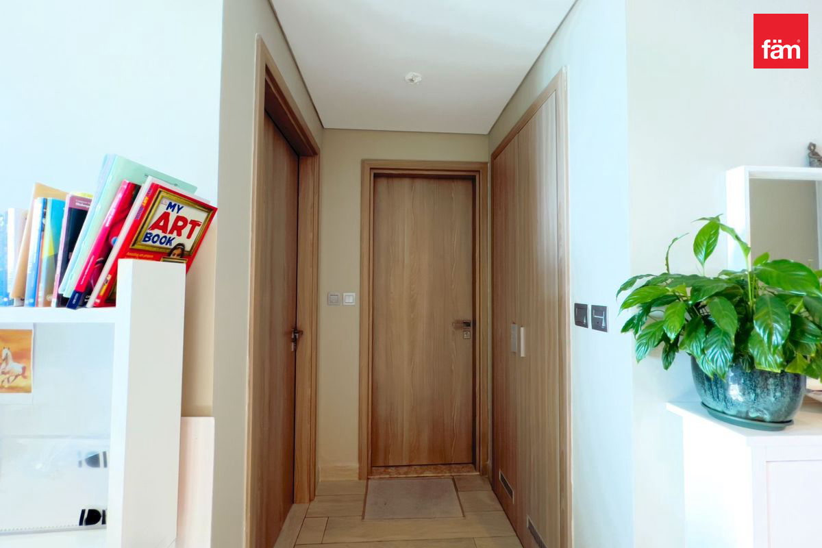 Fully Furnished | High Floor | Burj View  |VOT-7