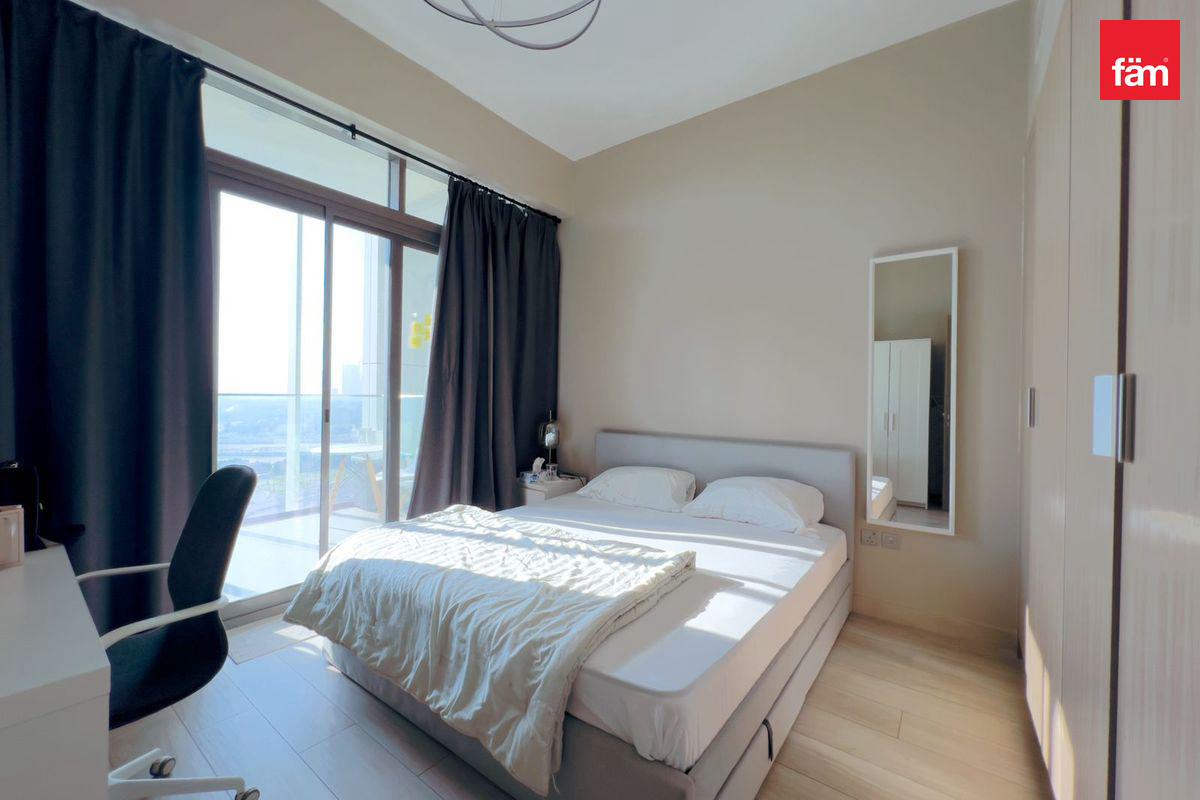 Fully Furnished | High Floor | Burj View  |VOT-6