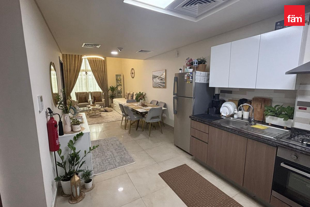 SEMI FURNISHED I CHILLER FREE I MULTIPLE CHEQUES-9