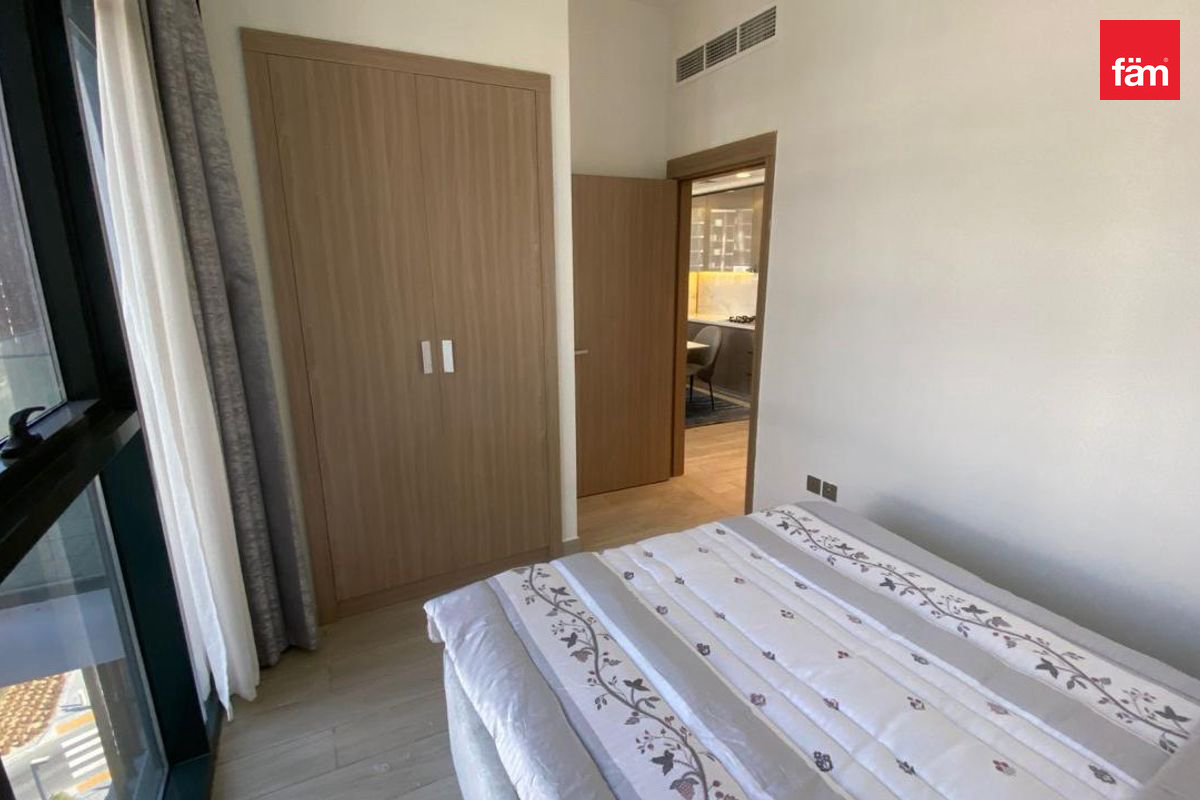 Good Investment | Chiller Free | Prime Location |-10