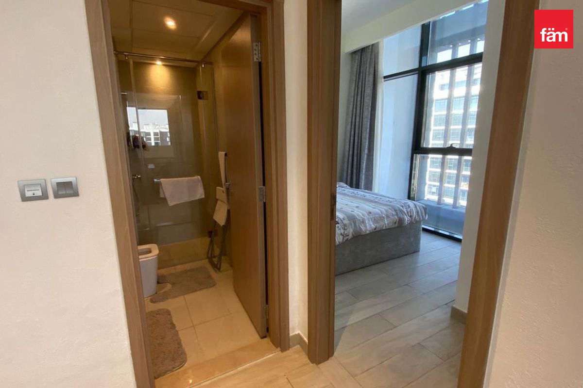 Good Investment | Chiller Free | Prime Location |-11