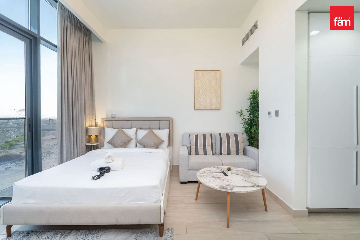 Vacant | Fully Furnished | Pool View-7