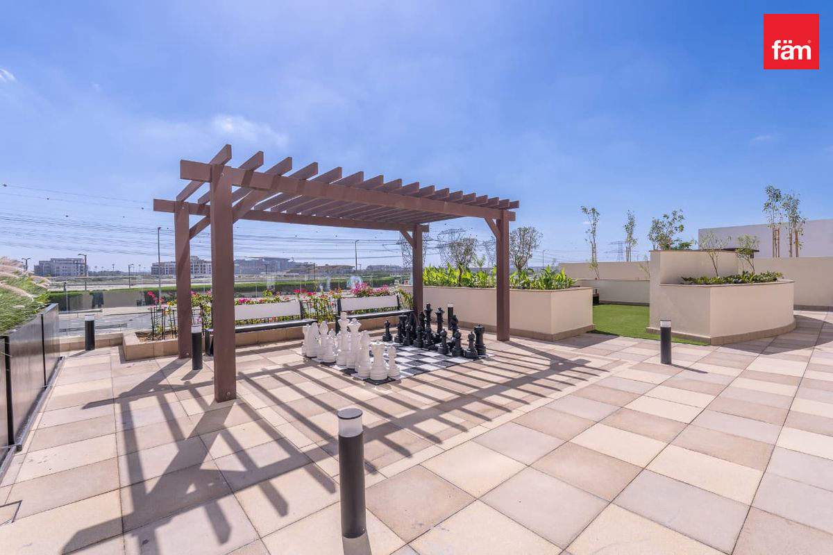 Vacant | Fully Furnished | Pool View-15