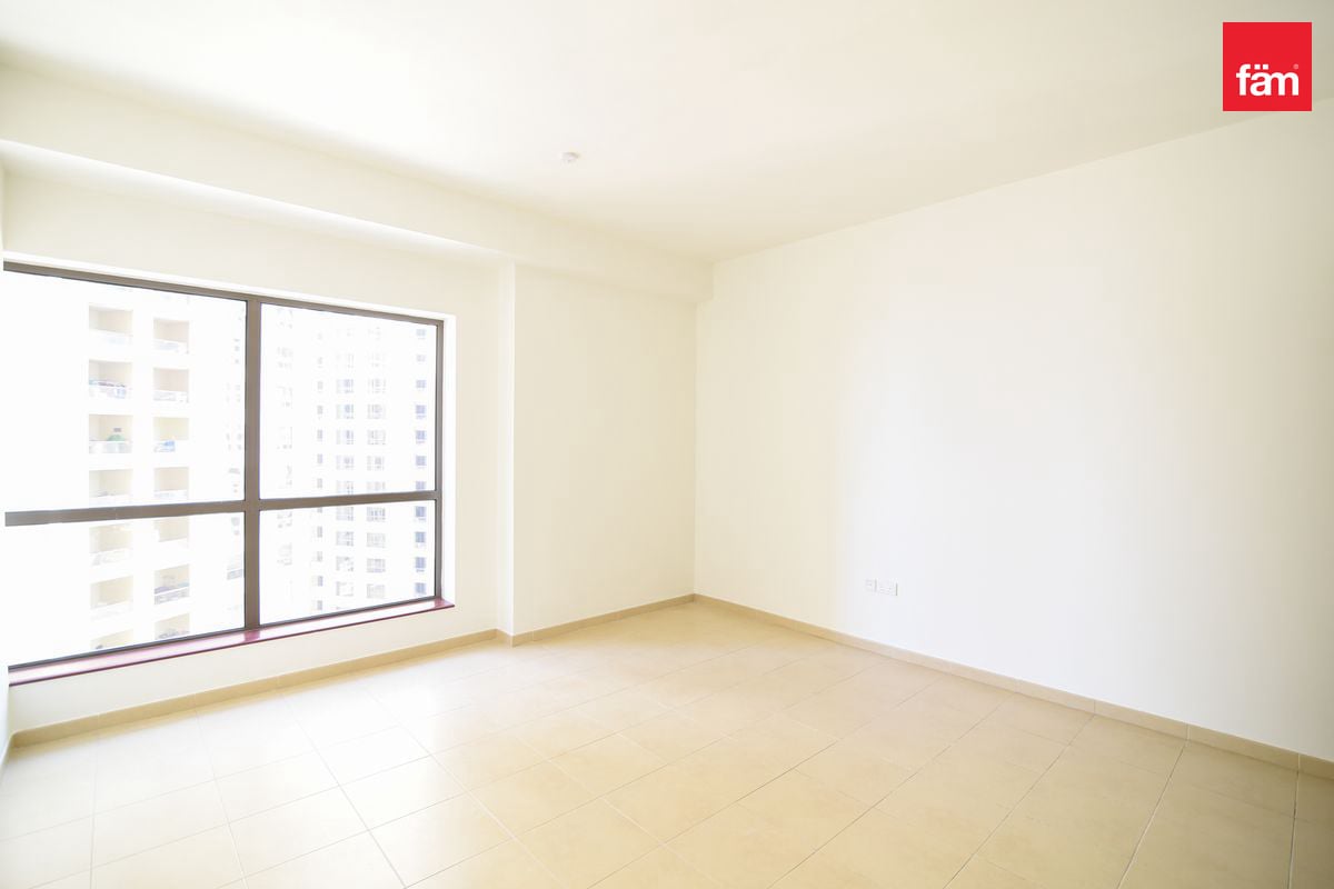 Spacious 1BR with Storage-10