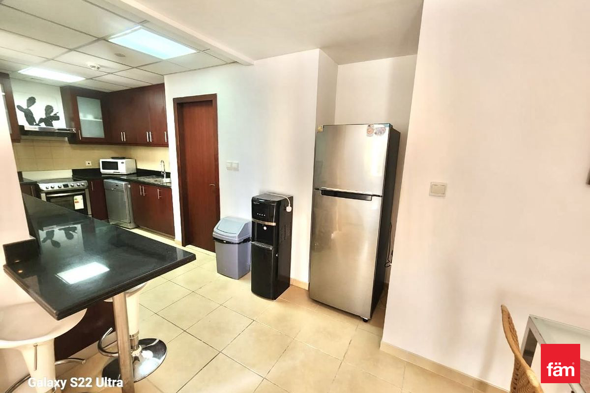 Sea View | Prime Location | Luxurious Apartment-9