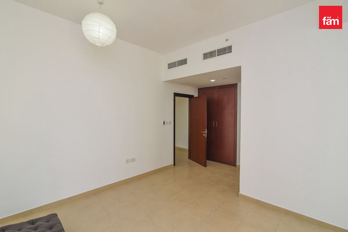 Unfurnished w Kitchen Appliances I Pool View-13