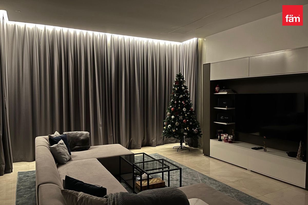 WELL MAINTAINED | PRIME LOCATION-7