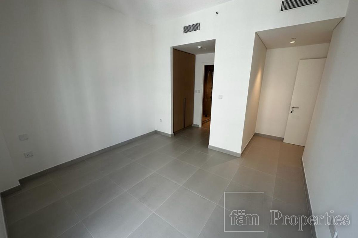 Price 130,000 AED 2 Bedroom Apartment for Rent in Bayshore at Creek Beach Building 1 Dubai