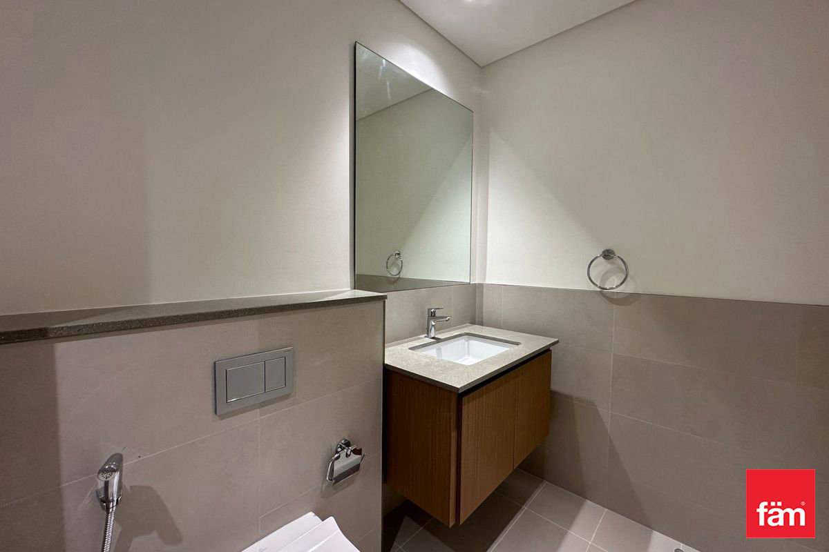 Price 129,988 AED 2 Bedroom Apartment for Rent in Bayshore at Creek