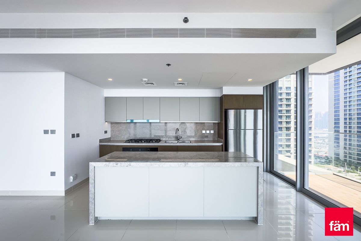 FULL PALM VIEWS | CORNER UNIT | UNFURNISHED-9