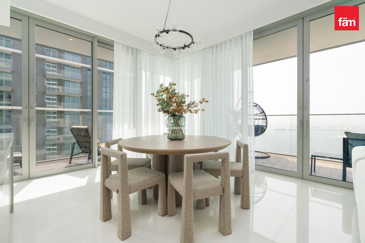 FULL PALM VIEWS | PRIVATE BEACH | FULLY UPGRADED-9