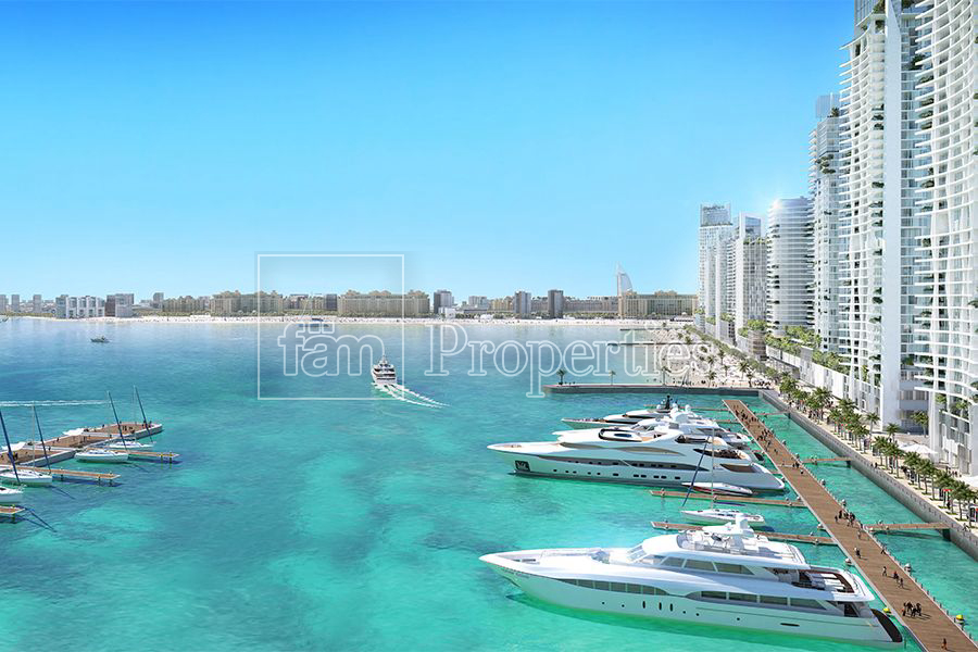 Price 6,800,000 AED 3 Bedroom Apartment for Sale in Beach Mansion